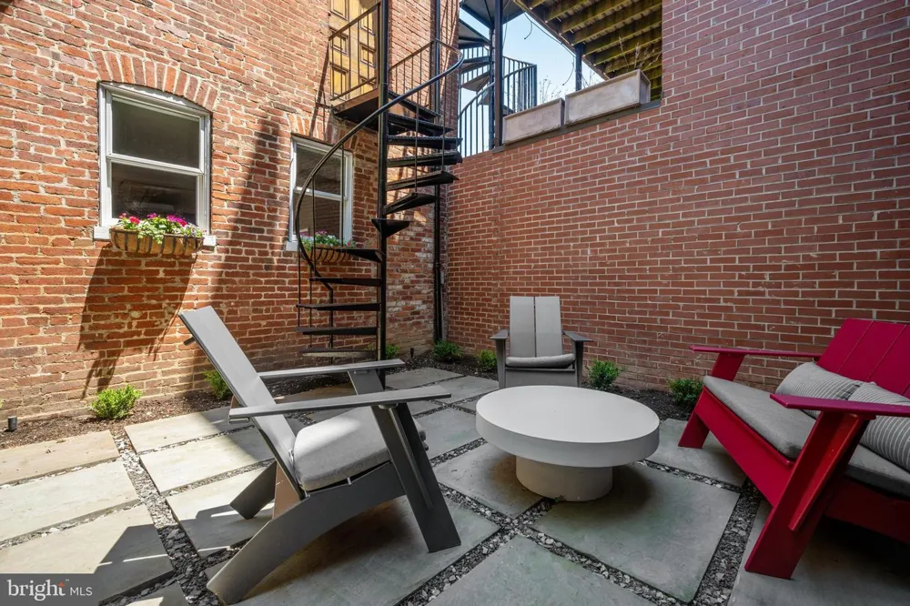 1311 CORCORAN STREET NW Washington, DC 20009