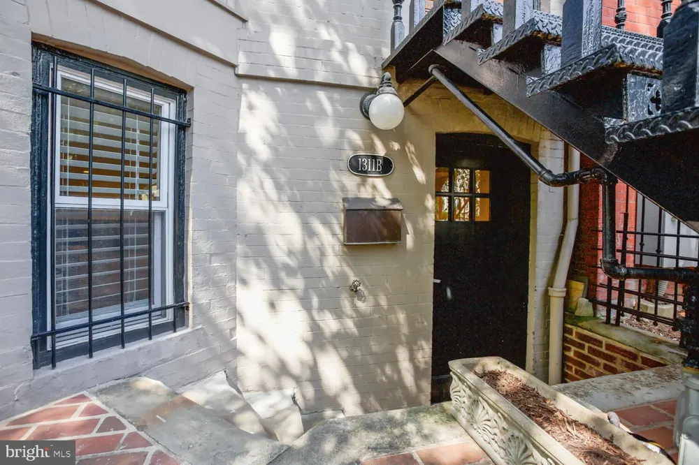 1311 CORCORAN STREET NW Washington, DC 20009