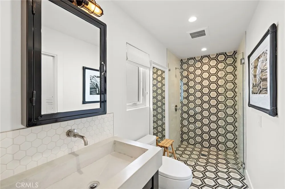 431 Riverside Newport Beach, CA 92663