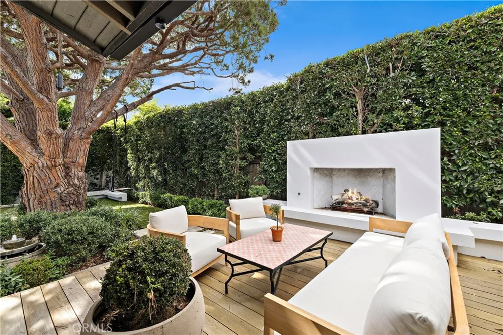 431 Riverside Newport Beach, CA 92663