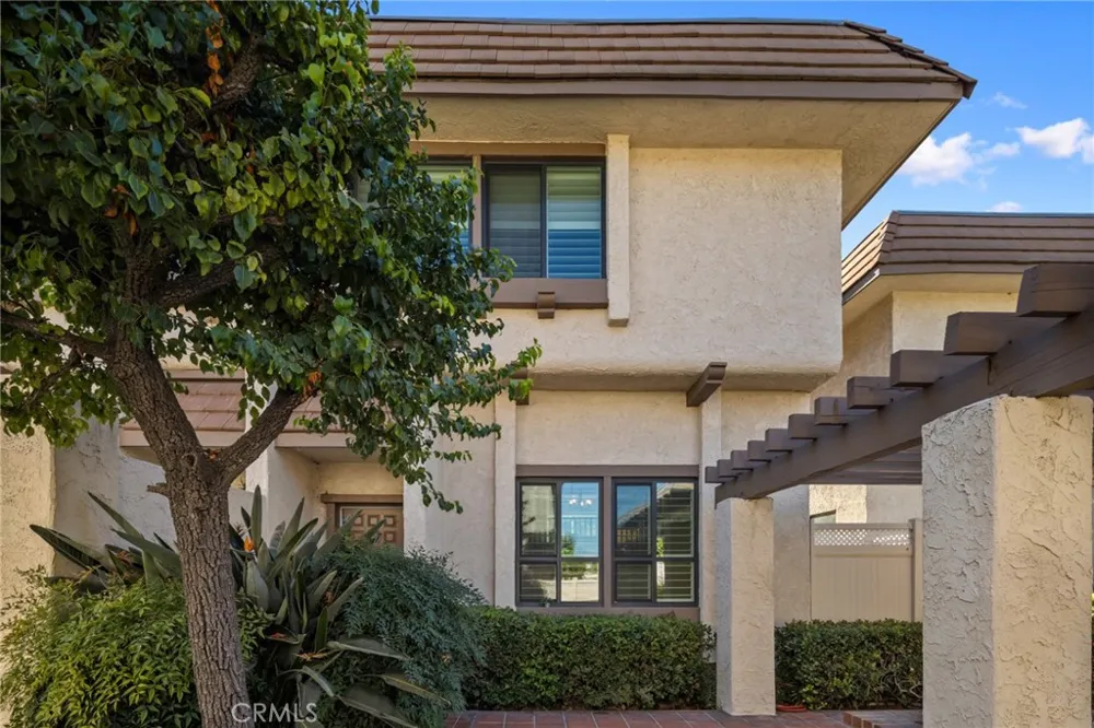 848 W Huntington Drive #18 Arcadia, CA 91007