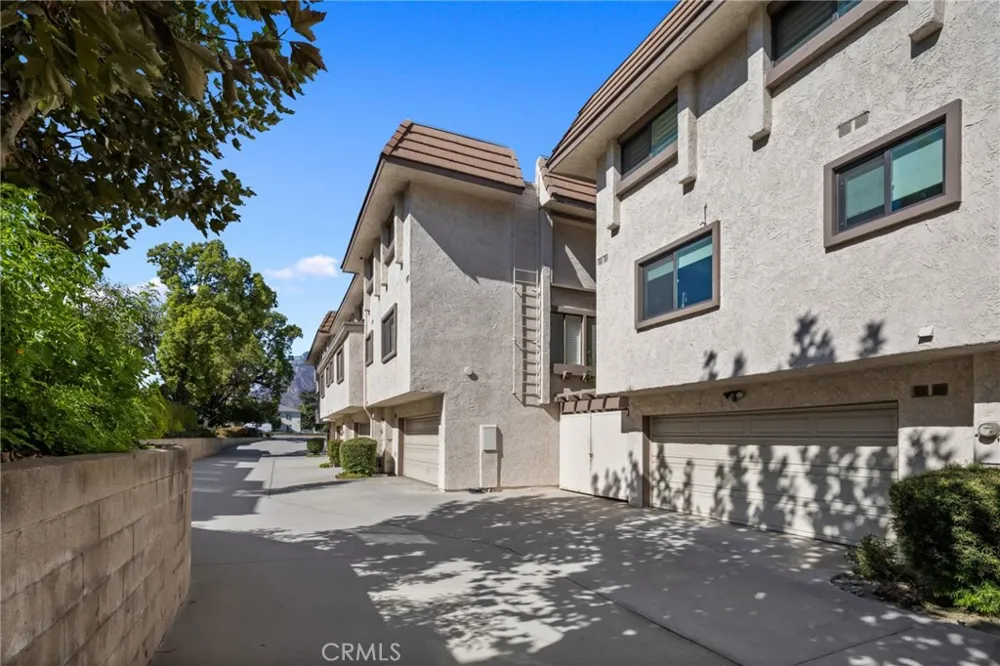 848 W Huntington Drive #18 Arcadia, CA 91007