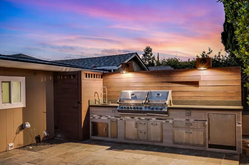 457 Bryan Avenue Sunnyvale, CA 94086