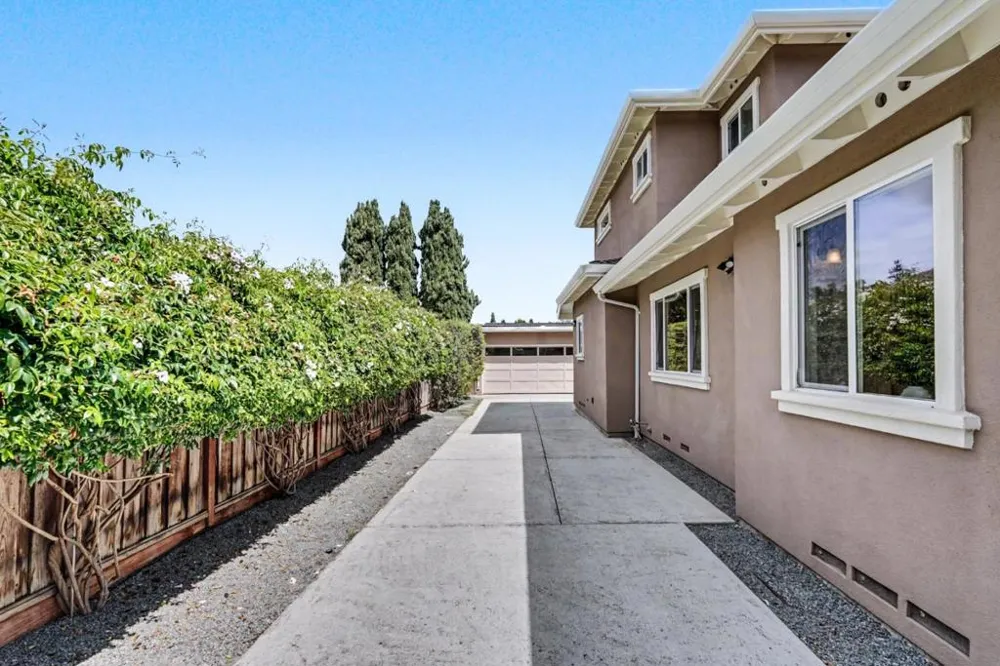 457 Bryan Avenue Sunnyvale, CA 94086