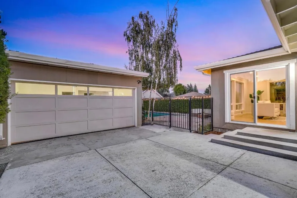 457 Bryan Avenue Sunnyvale, CA 94086