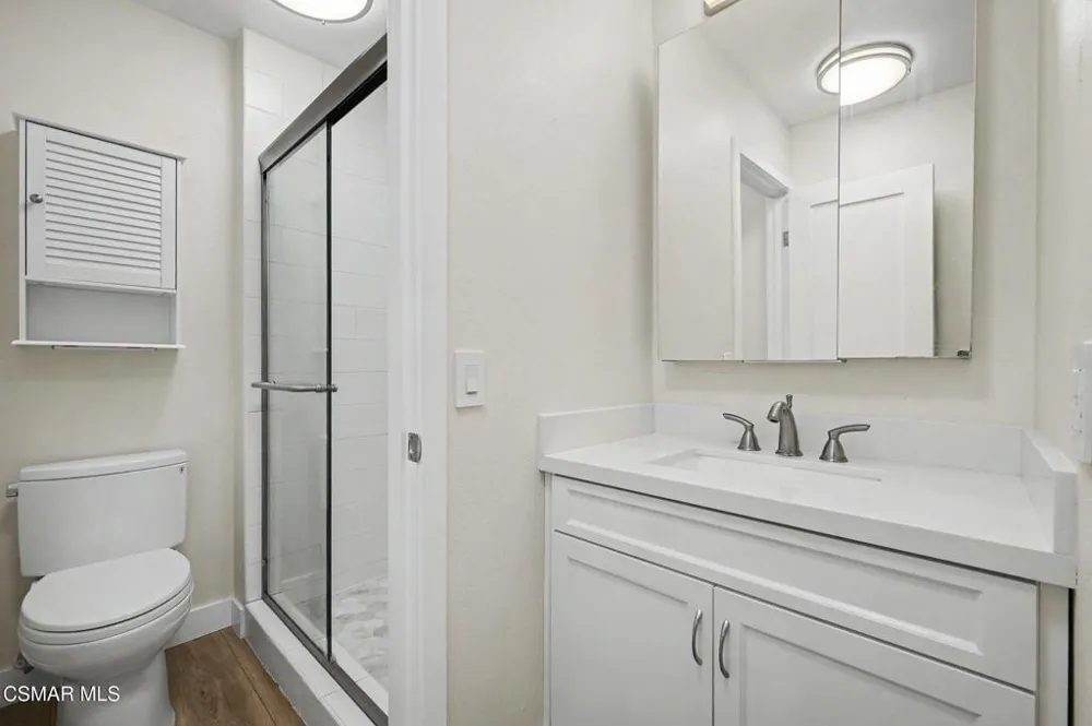 1694 Tiburon Court Thousand Oaks, CA 91362