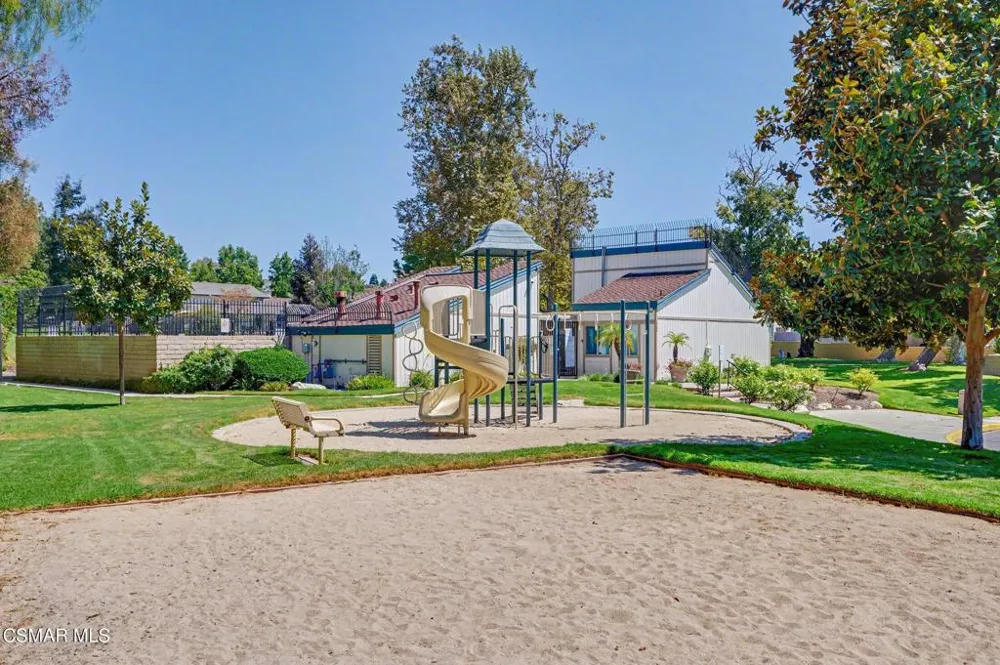 1694 Tiburon Court Thousand Oaks, CA 91362
