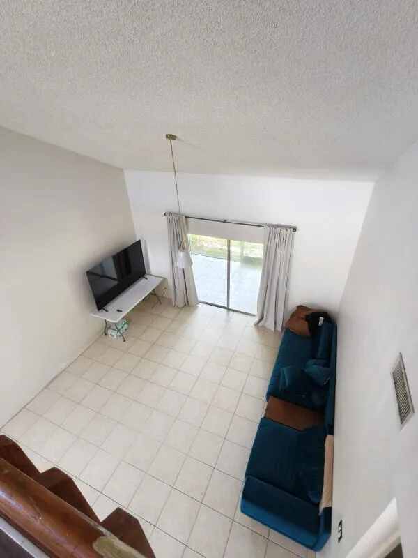 15747 Woodgate Place Sunrise, FL 33326