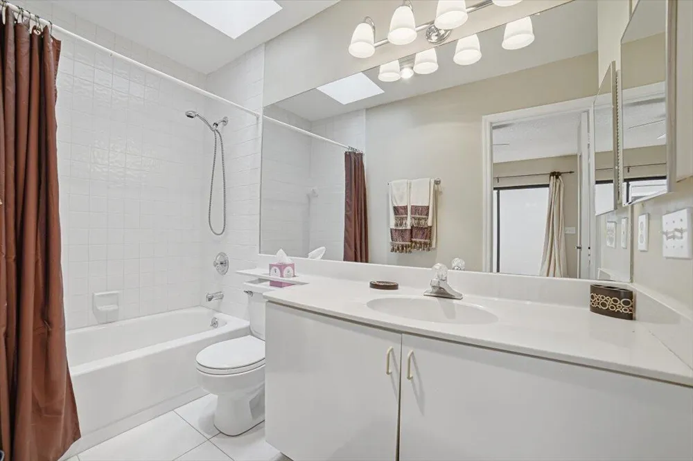 6676 Canary Palm Circle #19 Boca Raton, FL 33433
