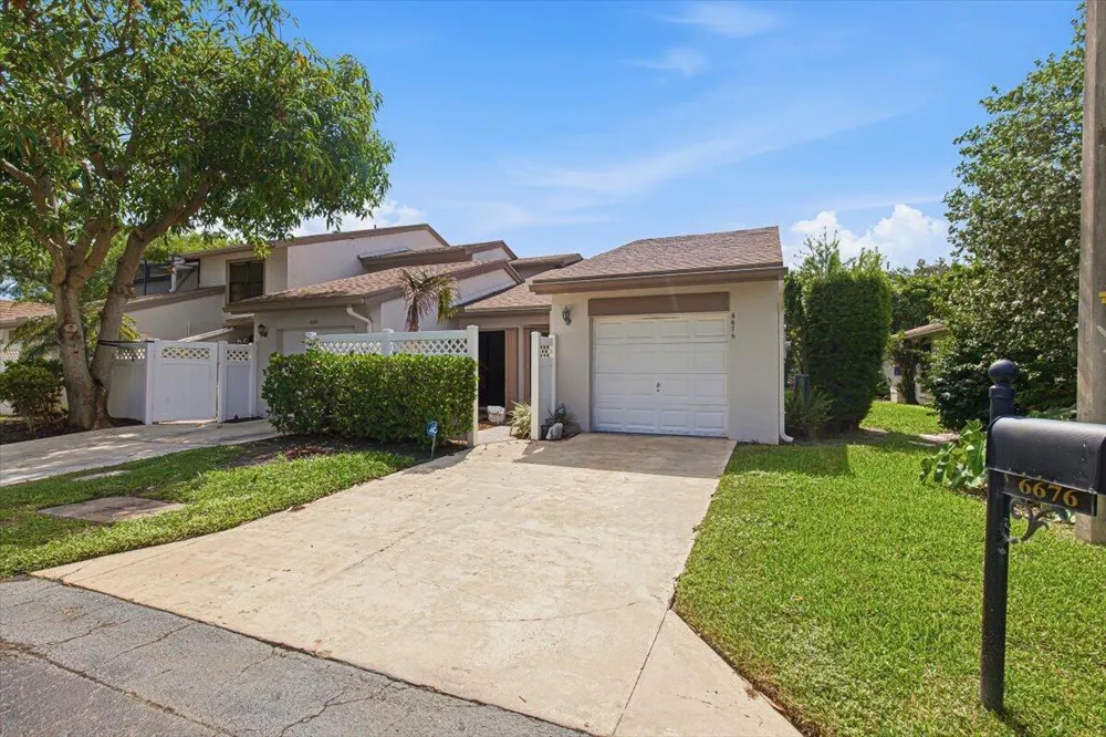6676 Canary Palm Circle #19 Boca Raton, FL 33433