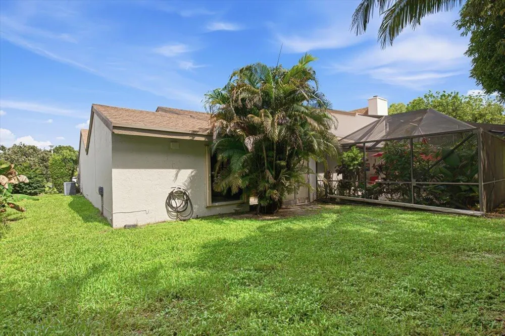 6676 Canary Palm Circle #19 Boca Raton, FL 33433