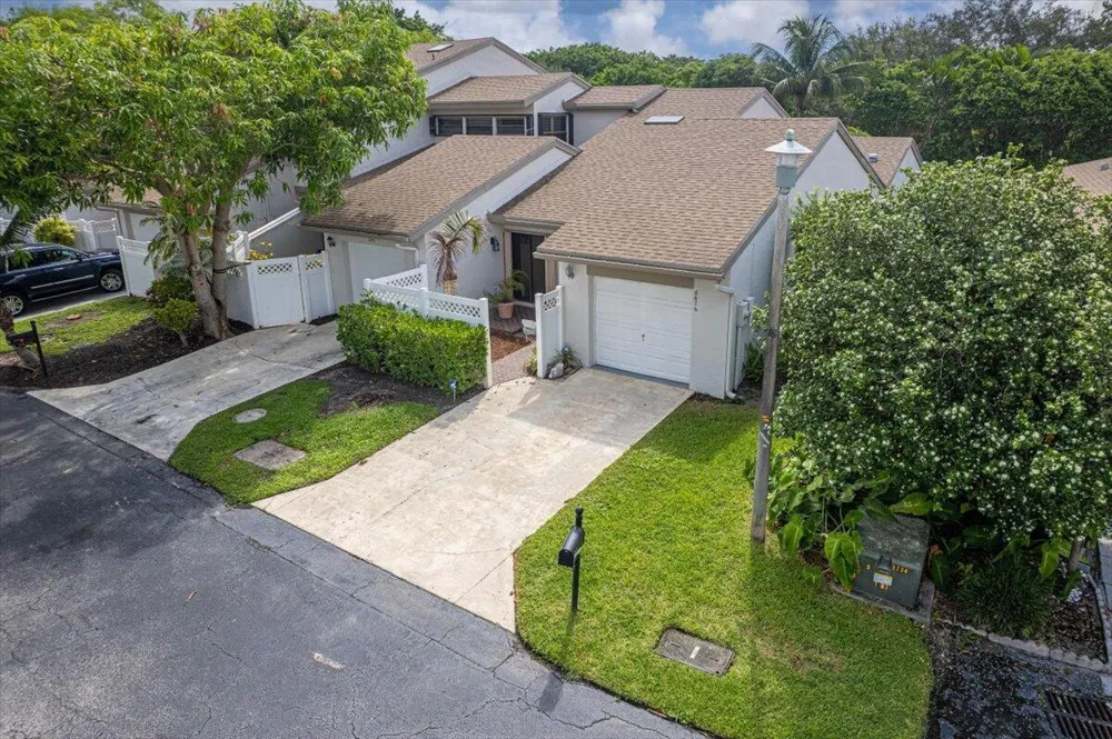 6676 Canary Palm Circle #19 Boca Raton, FL 33433