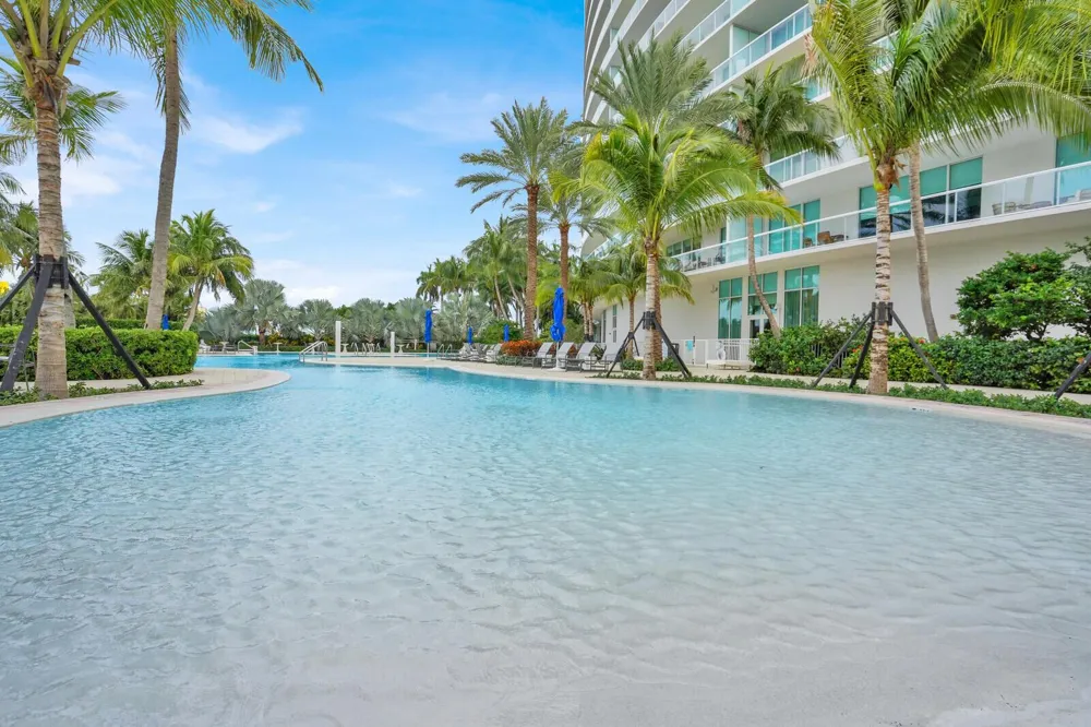 1 Ocean Boulevard #814 Pompano Beach, FL 33062
