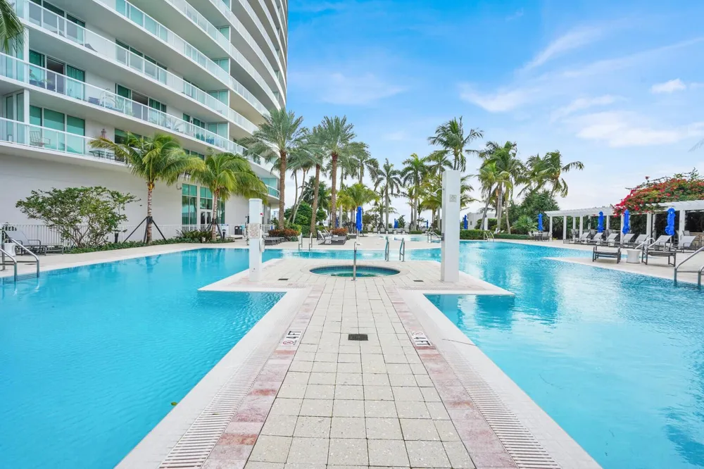 1 Ocean Boulevard #814 Pompano Beach, FL 33062