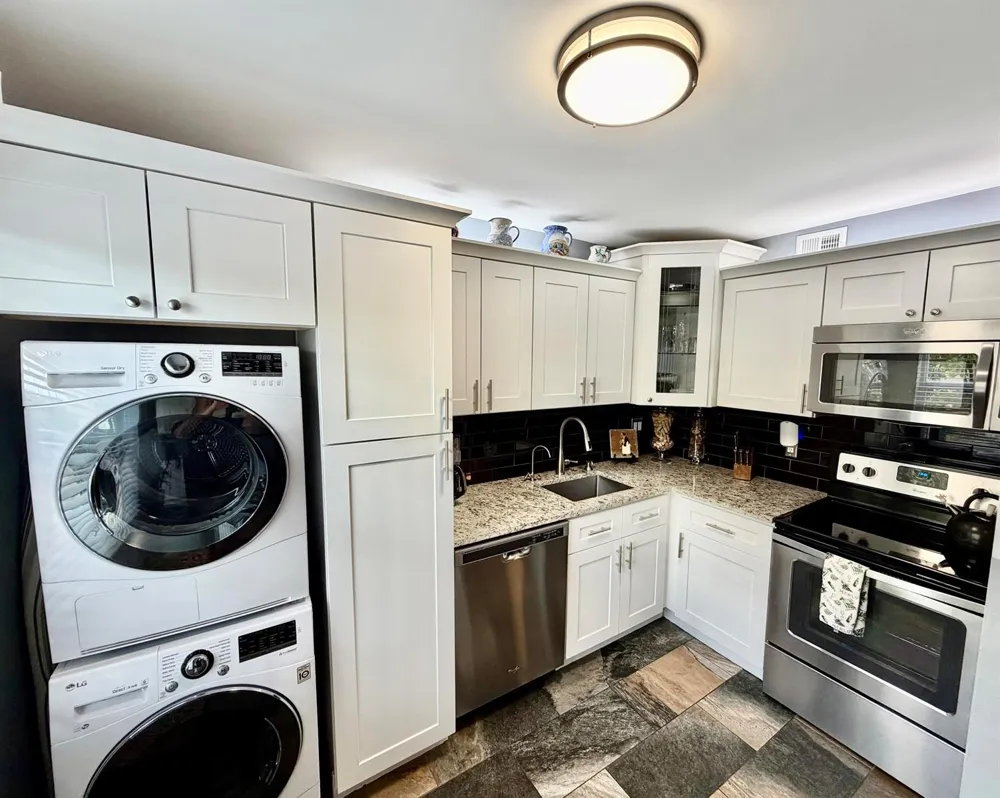 16 Colonial Club Drive #103 Boynton Beach, FL 33435