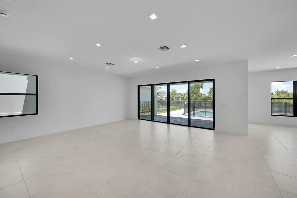 13198 Feathering Way Palm Beach Gardens, FL 33412