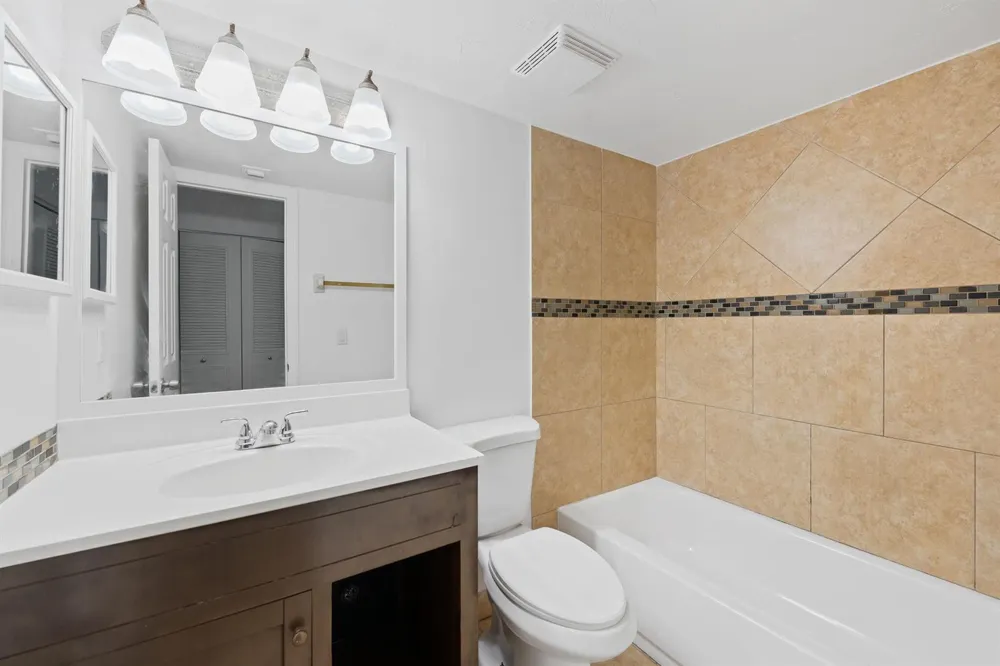 9503 NW 2ND PLACE #3-B Coral Springs, FL 33071