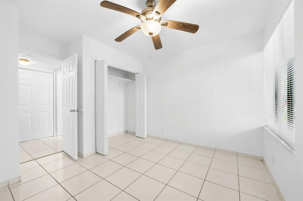 9503 NW 2ND PLACE #3-B Coral Springs, FL 33071