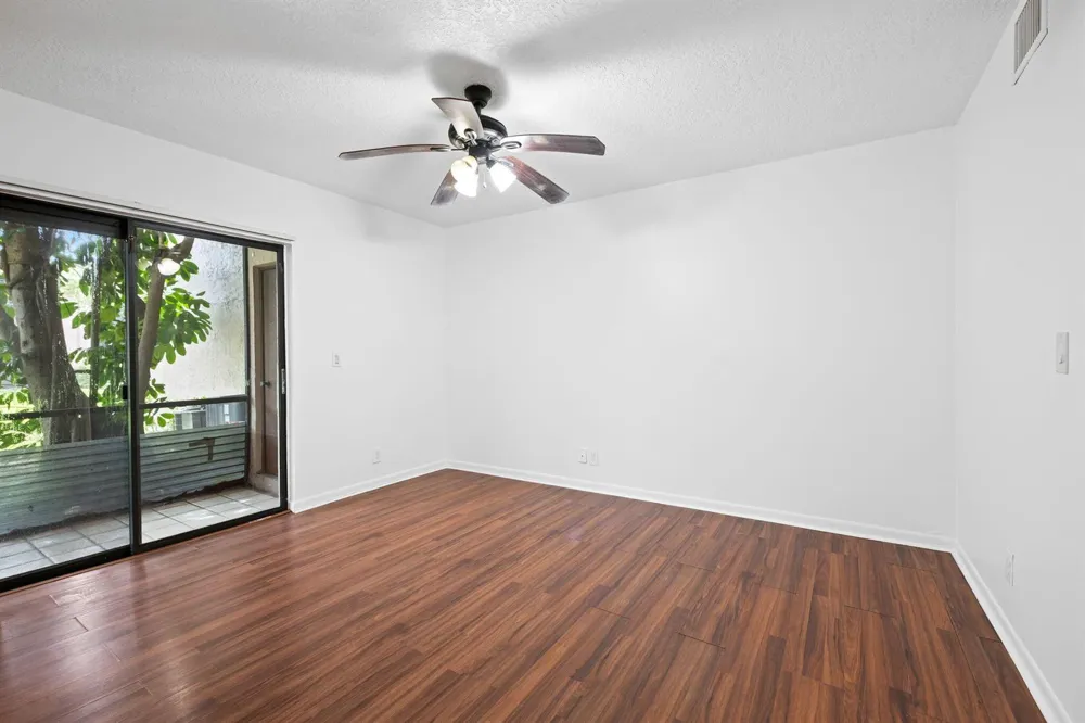 9503 NW 2ND PLACE #3-B Coral Springs, FL 33071