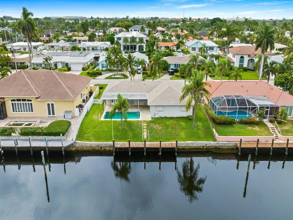 4110 NE 24TH AVENUE Lighthouse Point, FL 33064