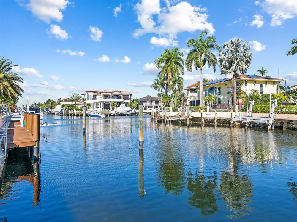 4110 NE 24TH AVENUE Lighthouse Point, FL 33064