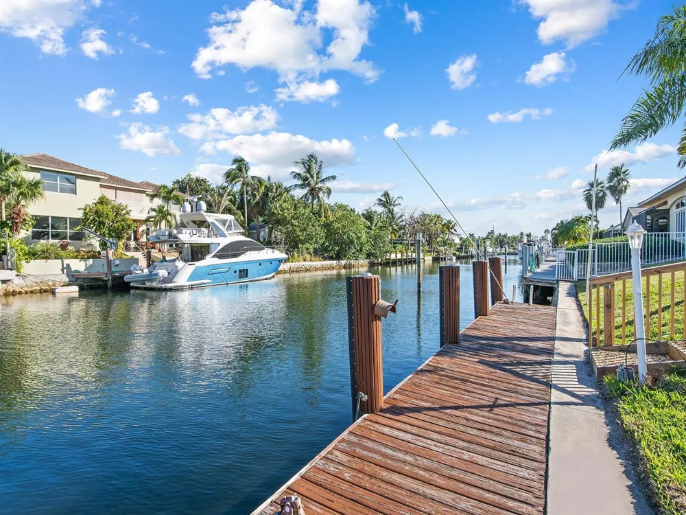 4110 NE 24TH AVENUE Lighthouse Point, FL 33064