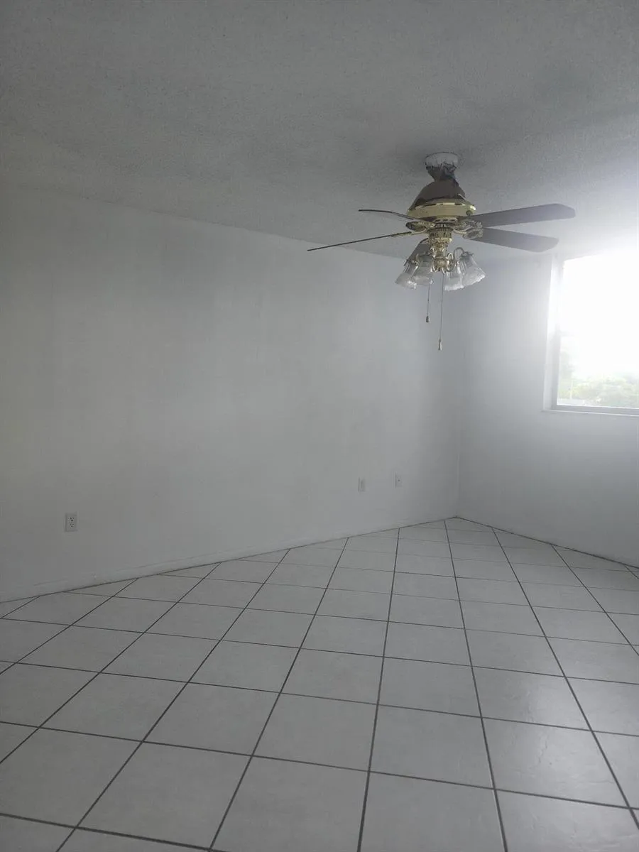 9301 LIME BAY BOULEVARD #306 Tamarac, FL 33321