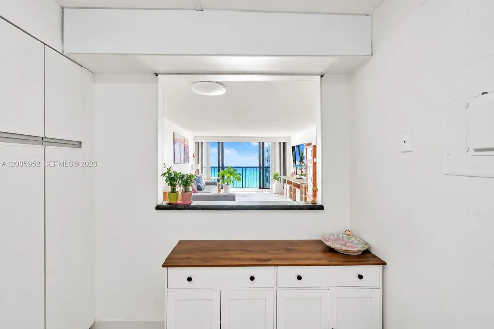2401 S Ocean Dr #1702 Hollywood, FL 33019