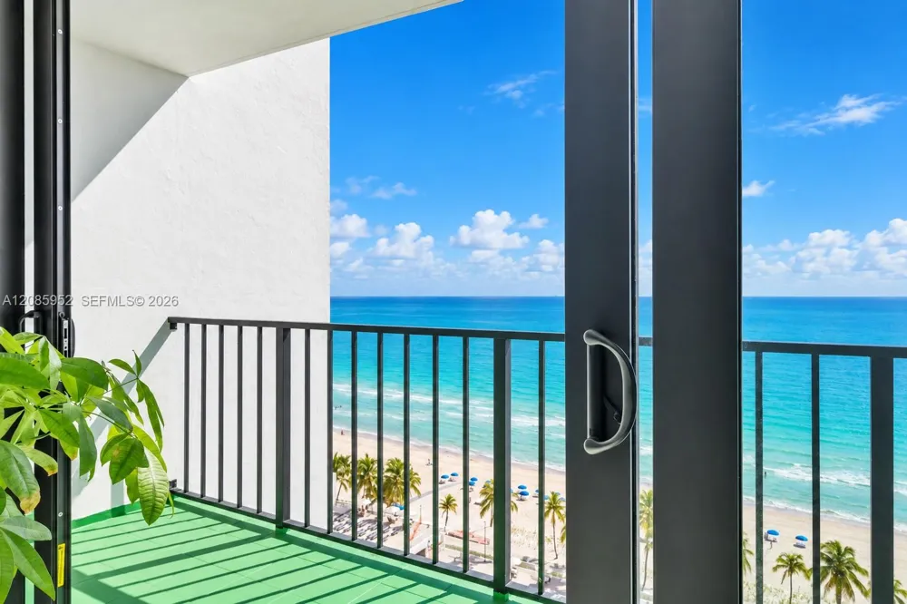 2401 S Ocean Dr #1702 Hollywood, FL 33019