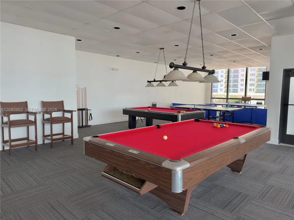 2401 S Ocean Dr #1702 Hollywood, FL 33019
