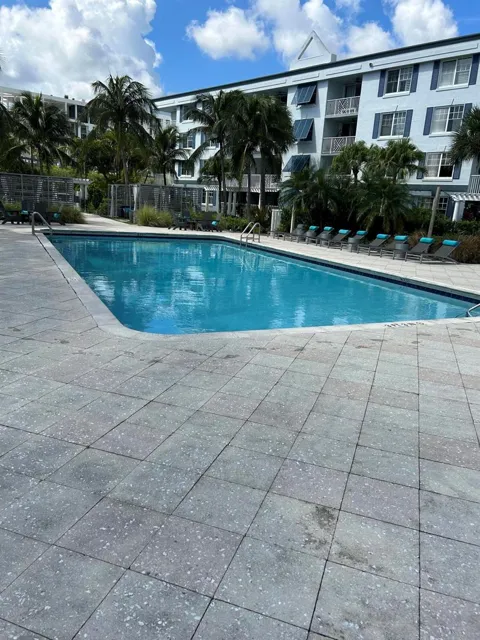 651 E Woolbright Road #303