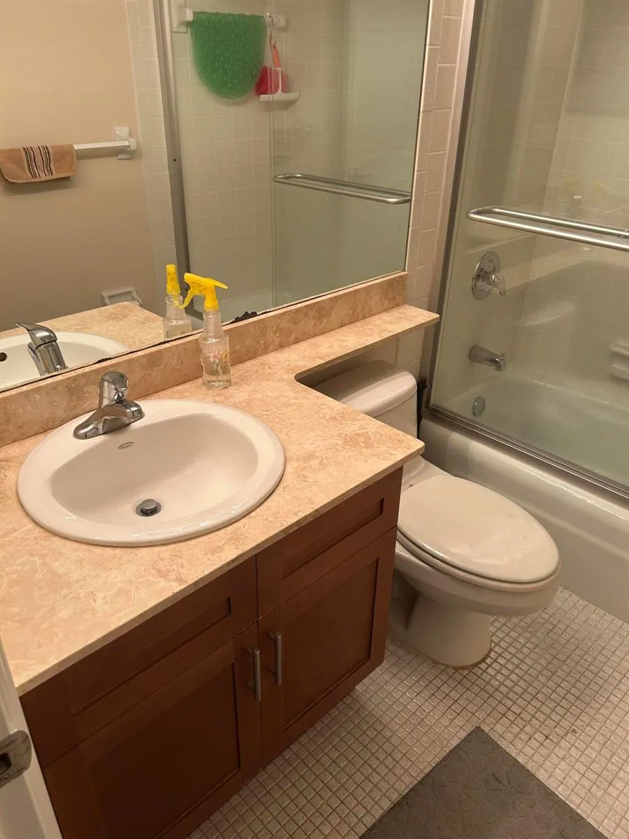 651 E Woolbright Road #303 Boynton Beach, FL 33435