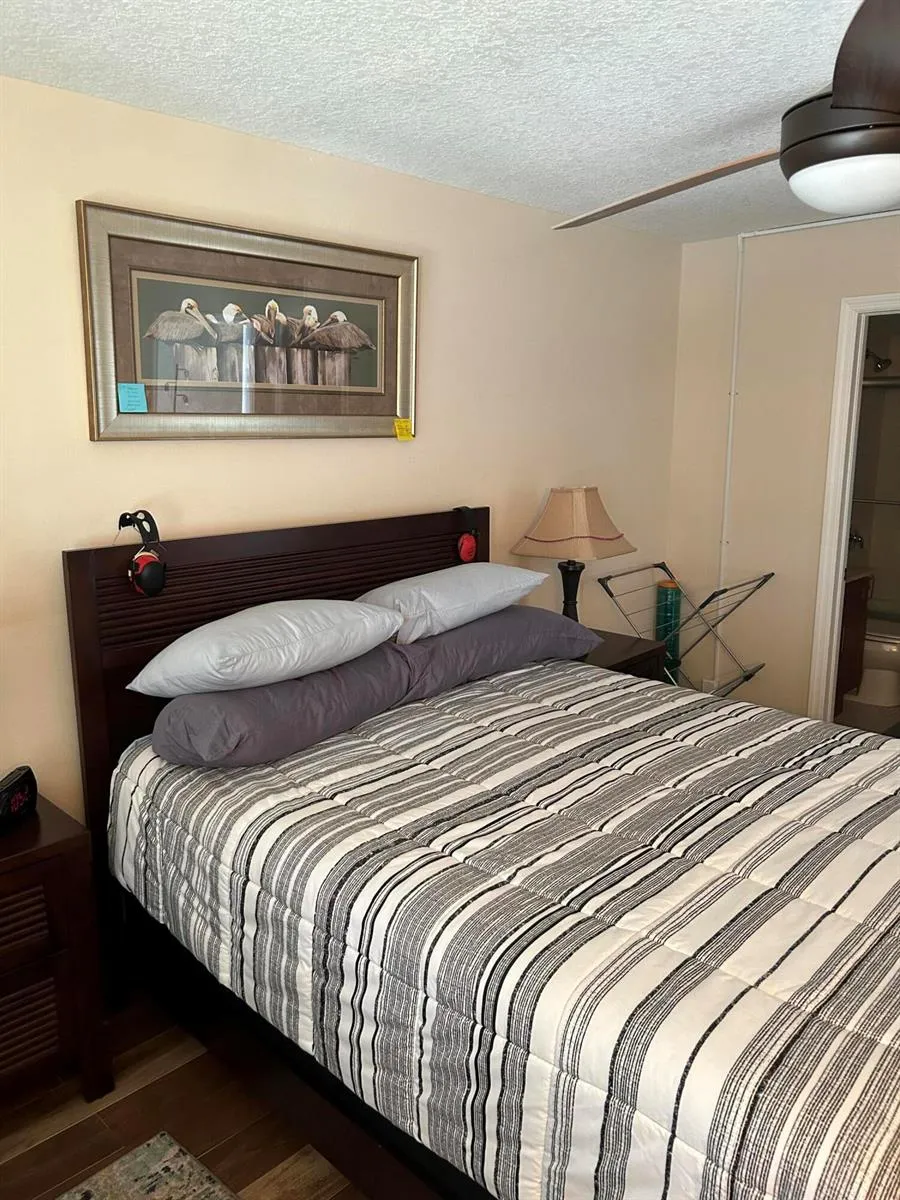 651 E Woolbright Road #303 Boynton Beach, FL 33435