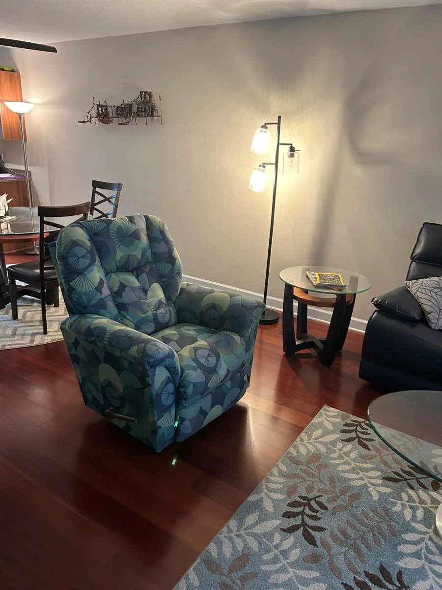 651 E Woolbright Road #303 Boynton Beach, FL 33435