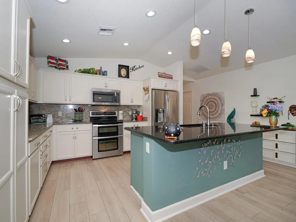 37 ARBOLES DEL NORTE Fort Pierce, FL 34951