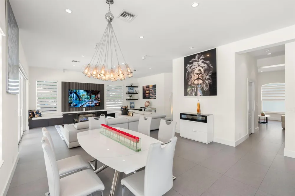 1254 NW 102ND WAY Coral Springs, FL 33071