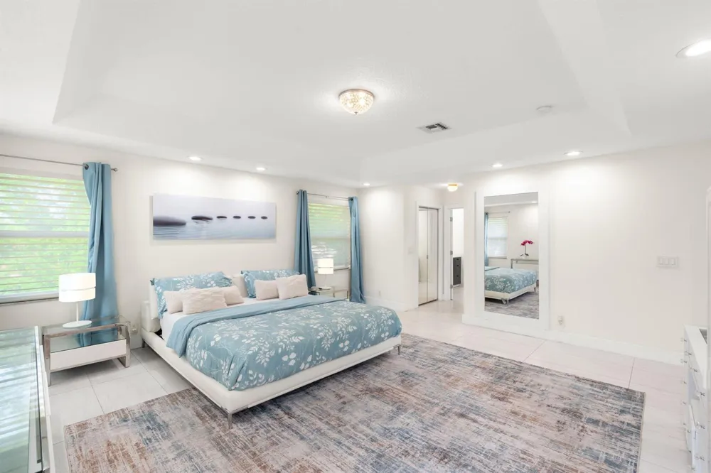 1254 NW 102ND WAY Coral Springs, FL 33071