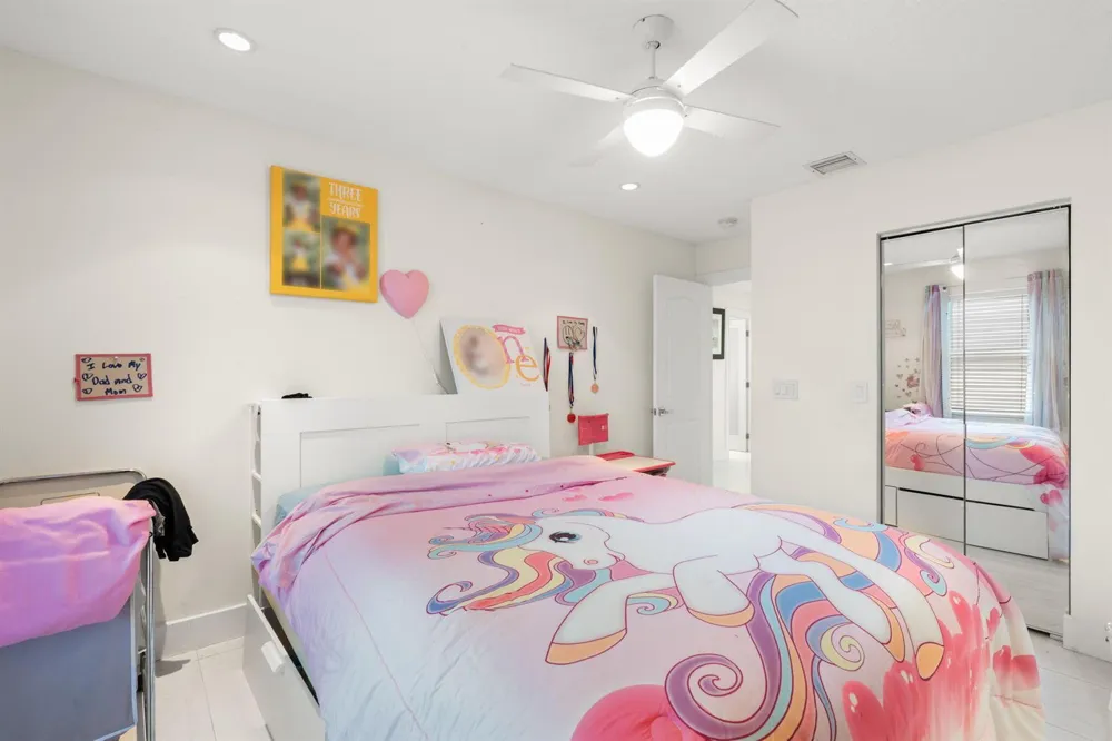 1254 NW 102ND WAY Coral Springs, FL 33071