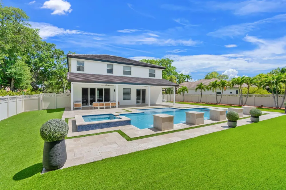 1254 NW 102ND WAY Coral Springs, FL 33071