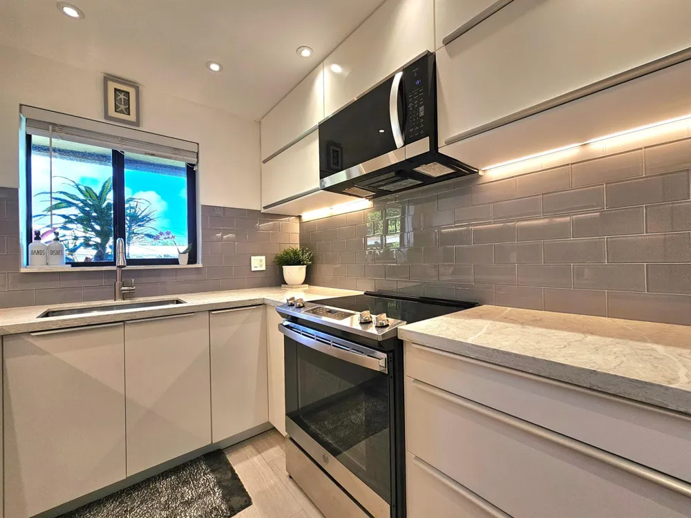 3204 SE 11TH STREET #106 Pompano Beach, FL 33062