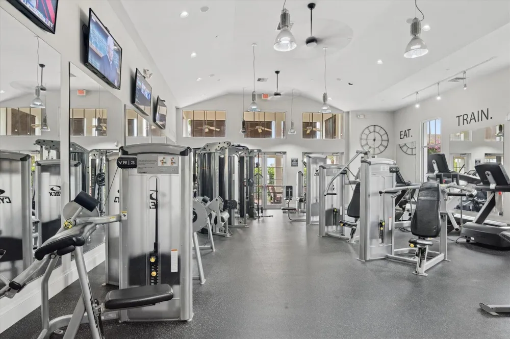 950 Marina Del Ray Lane #4 West Palm Beach, FL 33401