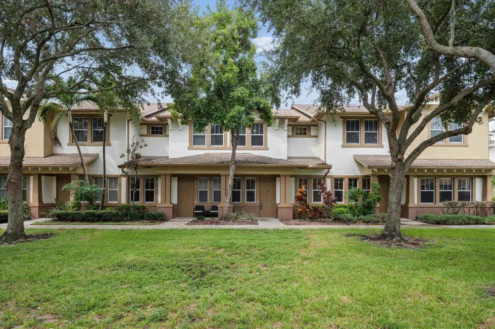 950 Marina Del Ray Lane #4 West Palm Beach, FL 33401