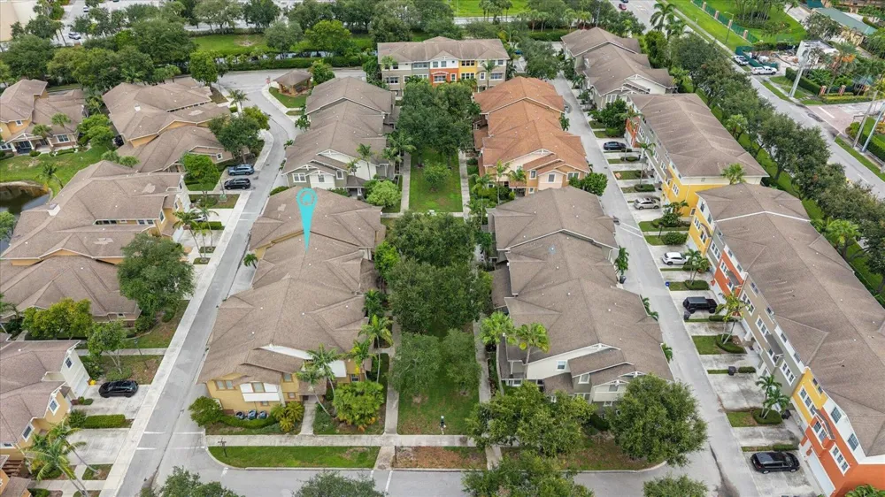950 Marina Del Ray Lane #4 West Palm Beach, FL 33401