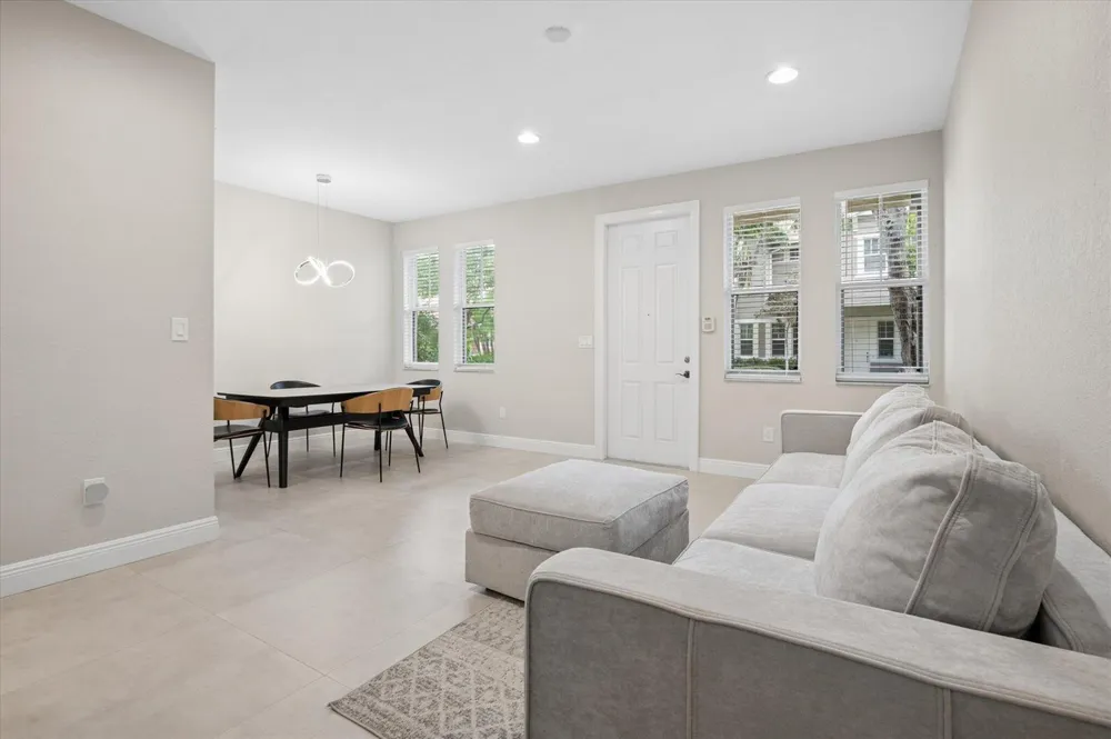 950 Marina Del Ray Lane #4 West Palm Beach, FL 33401