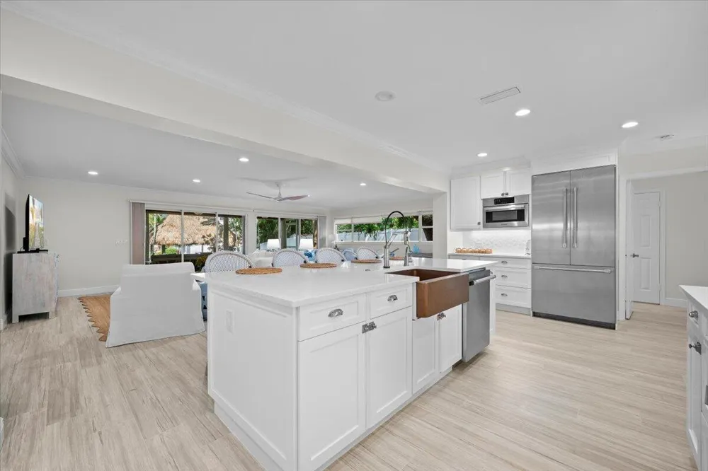 12831 S Shore Drive Palm Beach Gardens, FL 33410