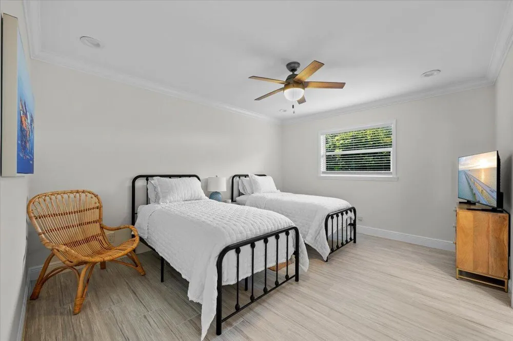 12831 S Shore Drive Palm Beach Gardens, FL 33410