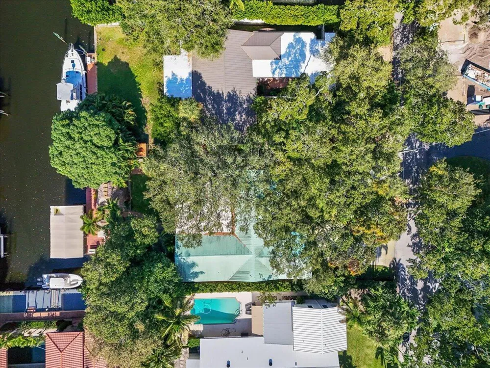 12831 S Shore Drive Palm Beach Gardens, FL 33410