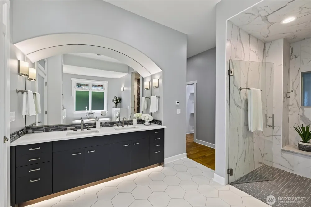 11064 Marine Drive Anacortes, WA 98221