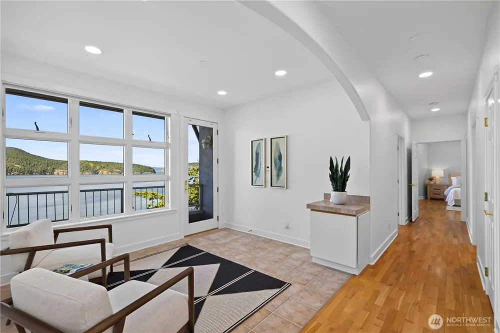 11064 Marine Drive Anacortes, WA 98221