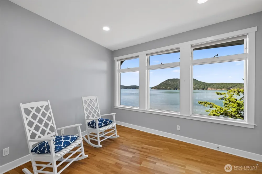 11064 Marine Drive Anacortes, WA 98221